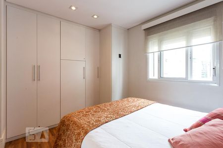 Suíte de apartamento para alugar com 1 quarto, 60m² em Vila Nova Conceição, São Paulo