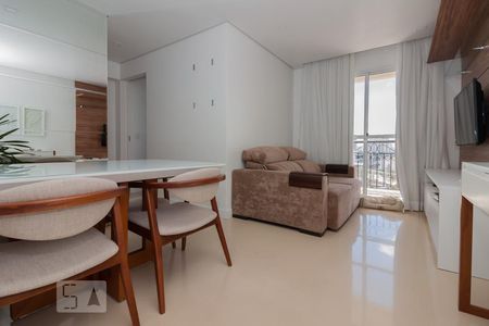 Sala de apartamento à venda com 2 quartos, 63m² em Vila Paulista, São Paulo