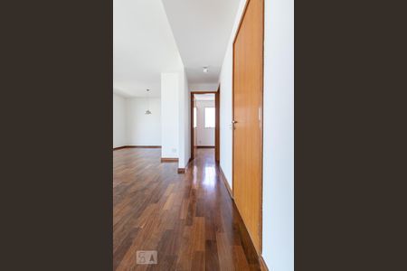 Hall de entrada de apartamento para alugar com 4 quartos, 196m² em Sumarezinho, São Paulo