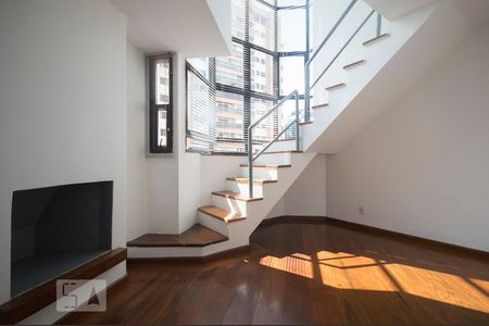 Sala/Acesso de apartamento para alugar com 1 quarto, 56m² em Brooklin Paulista, São Paulo