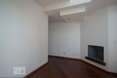 Sala/lareira de apartamento para alugar com 1 quarto, 56m² em Brooklin Paulista, São Paulo