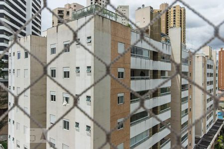 Vista de apartamento para alugar com 3 quartos, 82m² em Vila Suzana, São Paulo