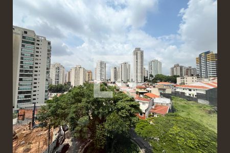 Vista  de apartamento à venda com 2 quartos, 71m² em Chácara Inglesa, São Paulo