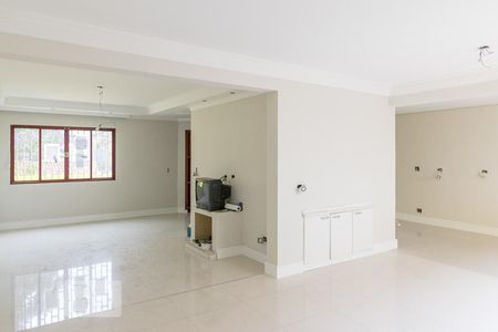 Sala de casa à venda com 4 quartos, 300m² em Nova Petrópolis, São Bernardo do Campo