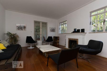 Sala de casa para alugar com 6 quartos, 350m² em Vila Madalena, São Paulo