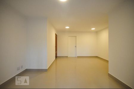 Sala de apartamento à venda com 3 quartos, 93m² em Vila Suzana, São Paulo
