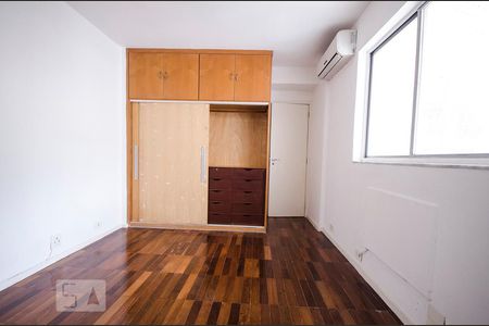 SUITE de apartamento à venda com 2 quartos, 140m² em Lagoa, Rio de Janeiro