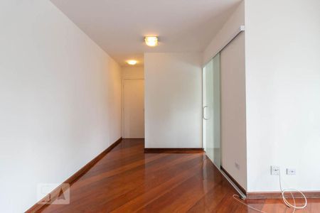 Sala de apartamento à venda com 2 quartos, 51m² em Pinheiros, São Paulo