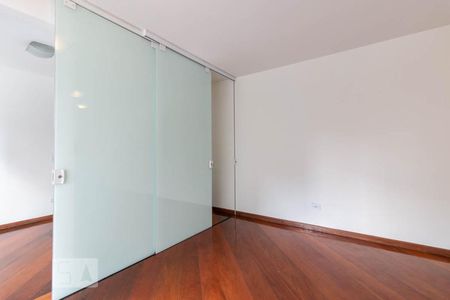 Sala de apartamento à venda com 2 quartos, 51m² em Pinheiros, São Paulo