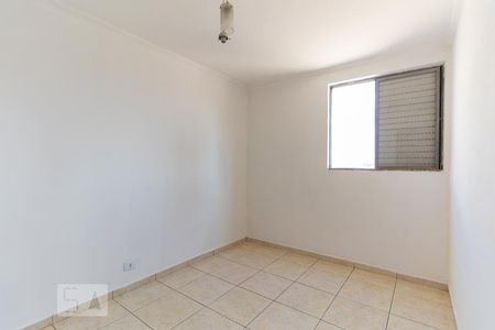 Quarto 1 de apartamento para alugar com 2 quartos, 60m² em Itaquera, São Paulo