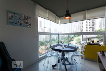 Varanda de kitnet/studio à venda com 1 quarto, 46m² em Paraíso, São Paulo