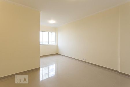 Sala de apartamento para alugar com 2 quartos, 68m² em Vila Olímpia, São Paulo