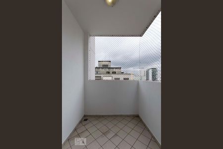 Varanda de apartamento para alugar com 3 quartos, 65m² em Liberdade, São Paulo