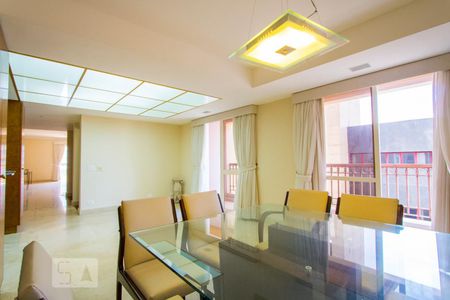 Sala de jantar de apartamento para alugar com 3 quartos, 260m² em Jardim, Santo André