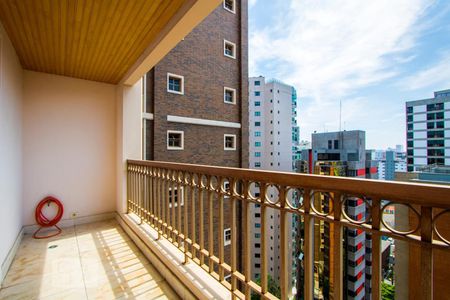 Varanda da sala de estar de apartamento para alugar com 3 quartos, 260m² em Jardim, Santo André