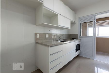 Cozinha de kitnet/studio para alugar com 1 quarto, 42m² em Empresarial 18 do Forte, Barueri