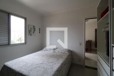 Quarto 1 de apartamento à venda com 2 quartos, 54m² em Vila Guiomar, Santo André