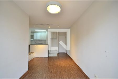 Sala de apartamento para alugar com 3 quartos, 85m² em Vila Santa Catarina, São Paulo