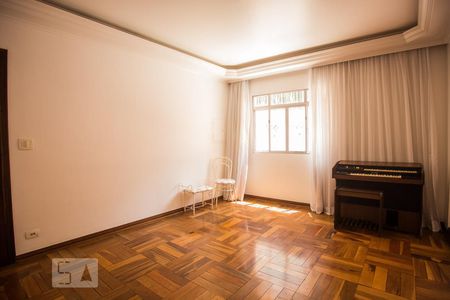 Sala de casa à venda com 3 quartos, 174m² em Chácara Inglesa, São Paulo