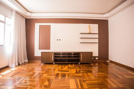 Sala de casa à venda com 3 quartos, 174m² em Chácara Inglesa, São Paulo