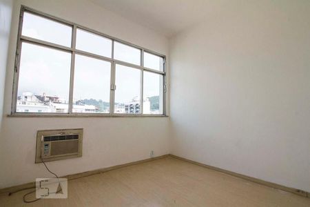 Apartamento para alugar com 3 quartos, 100m² em Flamengo, Rio de Janeiro