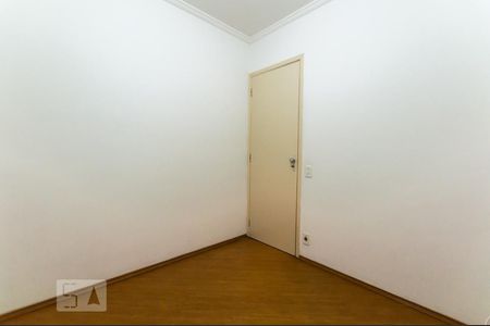 Quarto de apartamento para alugar com 2 quartos, 64m² em Vila Yara, Osasco