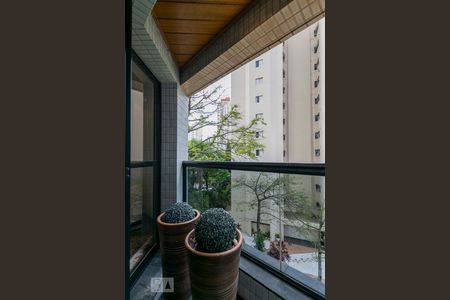 Varanda de apartamento à venda com 4 quartos, 200m² em Jardim Vila Mariana, São Paulo