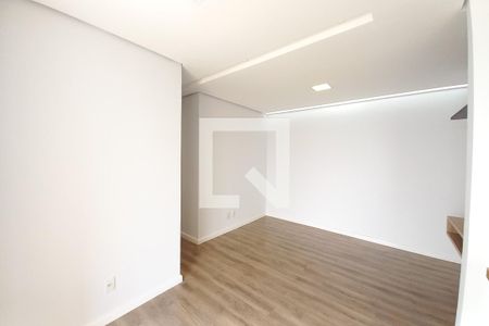 Sala de apartamento para alugar com 3 quartos, 80m² em Ponte Preta, Campinas