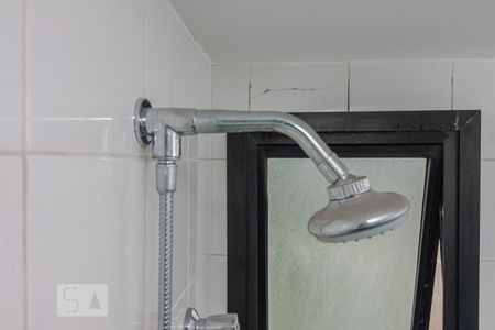Banheiro de apartamento para alugar com 1 quarto, 46m² em Vila Andrade, São Paulo