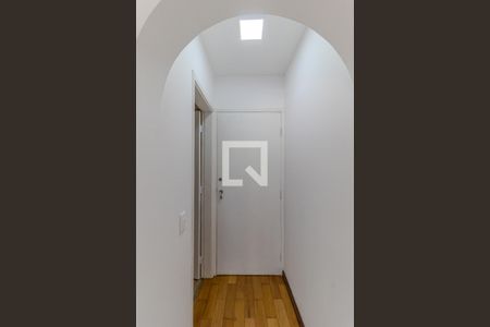 Corredor de entrada de apartamento à venda com 2 quartos, 62m² em Santa Cecília, São Paulo