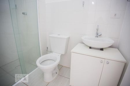 Banheiro de kitnet/studio à venda com 1 quarto, 38m² em Cambuci, São Paulo
