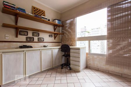 Quarto de apartamento à venda com 3 quartos, 156m² em Cerqueira César, São Paulo