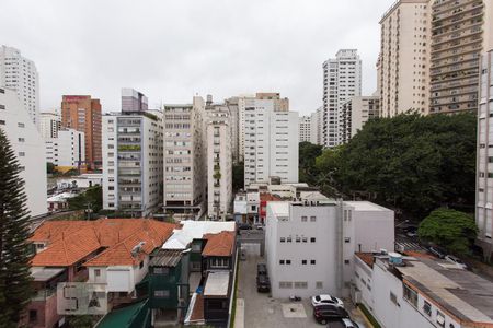 Vista de apartamento à venda com 3 quartos, 156m² em Cerqueira César, São Paulo