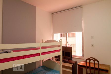 Quarto de apartamento para alugar com 3 quartos, 72m² em Lagoa, Rio de Janeiro