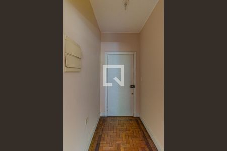 Corredor de Entrada de apartamento para alugar com 1 quarto, 80m² em República, São Paulo