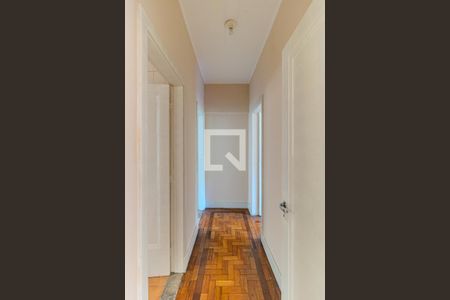 Corredor de apartamento para alugar com 1 quarto, 80m² em República, São Paulo