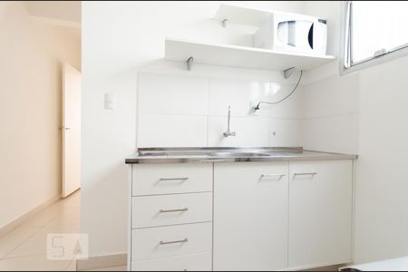 Cozinha de apartamento à venda com 1 quarto, 66m² em Centro, Campinas