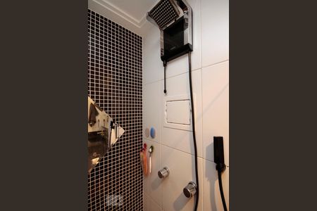 Banheiro de kitnet/studio à venda com 1 quarto, 36m² em Vila Gomes Cardim, São Paulo