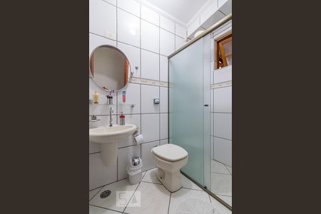 Banheiro de casa à venda com 3 quartos, 315m² em Silveira, Santo André