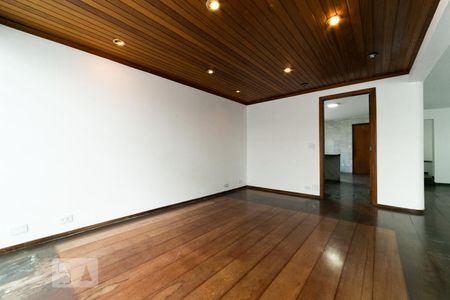Sala de casa à venda com 6 quartos, 280m² em Brooklin Paulista, São Paulo