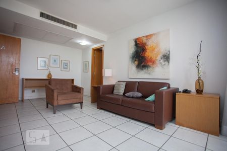 Apartamento à venda com 90m², 2 quartos e 3 vagasSala