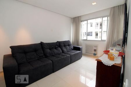 Sala. de apartamento à venda com 2 quartos, 90m² em Copacabana, Rio de Janeiro