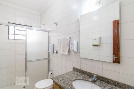 Banheiro de casa à venda com 2 quartos, 150m² em Jardim Olavo Bilac, São Bernardo do Campo