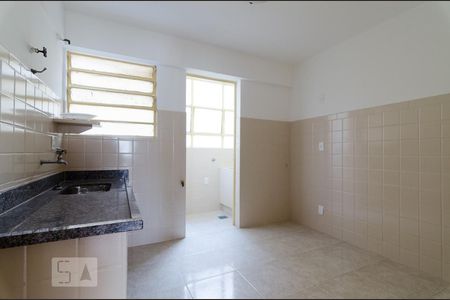 Cozinha de apartamento para alugar com 2 quartos, 61m² em Centro, Campinas