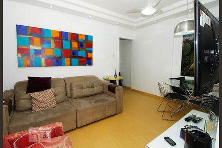 Sala. de apartamento para alugar com 2 quartos, 60m² em Flamengo, Rio de Janeiro