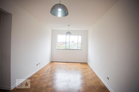 Sala de apartamento para alugar com 1 quarto, 55m² em Jardim da Glória, São Paulo