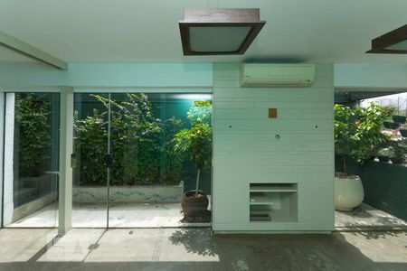 Janela da Sala de casa à venda com 3 quartos, 190m² em Vila Madalena, São Paulo