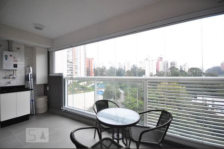 Varanda de kitnet/studio para alugar com 1 quarto, 39m² em Vila Andrade, São Paulo