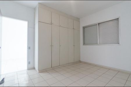 Quarto  de apartamento para alugar com 1 quarto, 57m² em Centro, Campinas