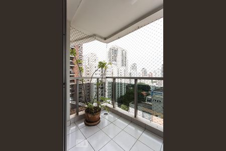 Varanda de apartamento para alugar com 1 quarto, 50m² em Vila Nova Conceição, São Paulo